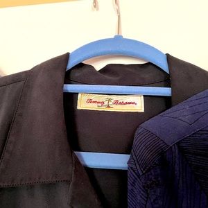 Seven mens island shirts.  Includes Tommy Bahama, Vintage Silk.
